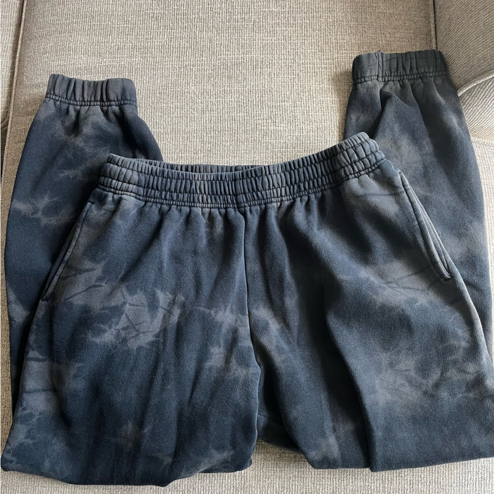 Alphalete HCTS joggers, size medium